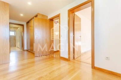 Moradia T5 para Venda em Carvalhal