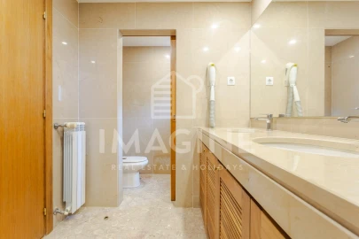 Moradia T5 para Venda em Carvalhal