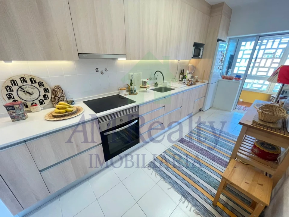 Apartamento T1 para Venda em Peniche Foto 1