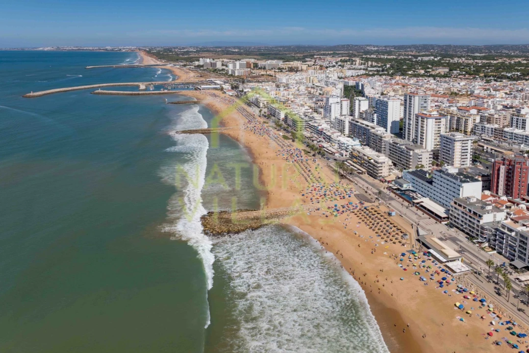 Apartamento T3 para Venda em Quarteira Foto 34