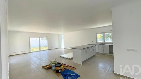 Moradia T3 para Venda em Caldas da Rainha - Santo Onofre e Serra do Bouro