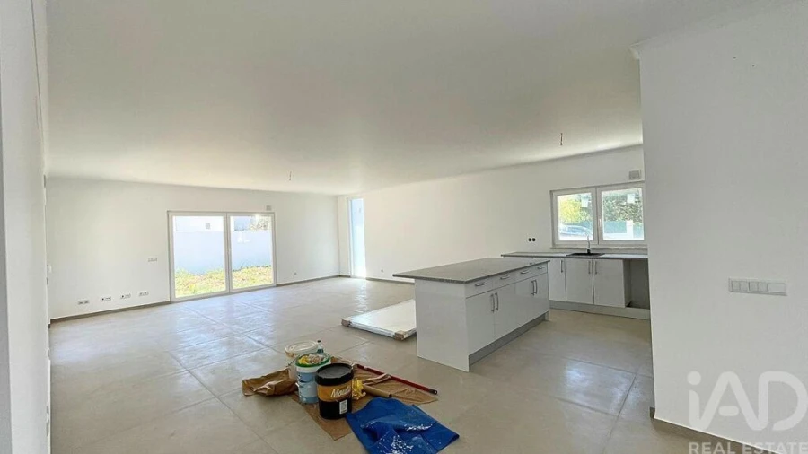 Moradia T3 para Venda em Caldas da Rainha - Santo Onofre e Serra do Bouro Foto 4