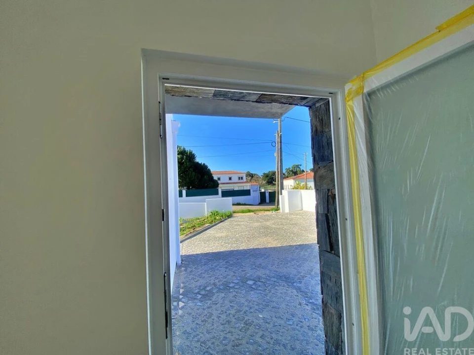 Moradia T3 para Venda em Caldas da Rainha - Santo Onofre e Serra do Bouro Foto 10