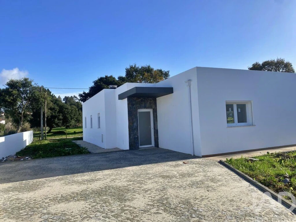 Moradia T3 para Venda em Caldas da Rainha - Santo Onofre e Serra do Bouro Foto 2
