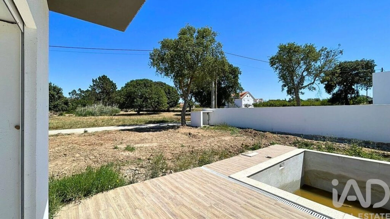 Moradia T3 para Venda em Caldas da Rainha - Santo Onofre e Serra do Bouro Foto 25