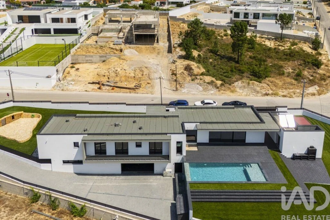 Moradia T3 para Venda em Fernao Ferro Foto 38