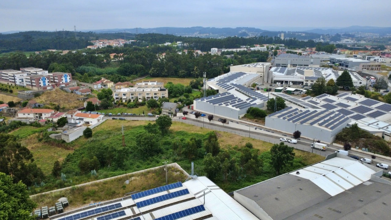 Terreno para Venda em Nogueira e Silva Escura Foto 4