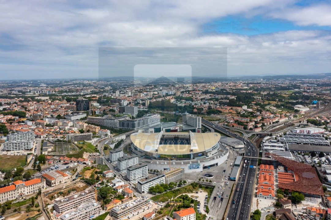 Apartamento T3 para Venda em Campanhã Foto 6