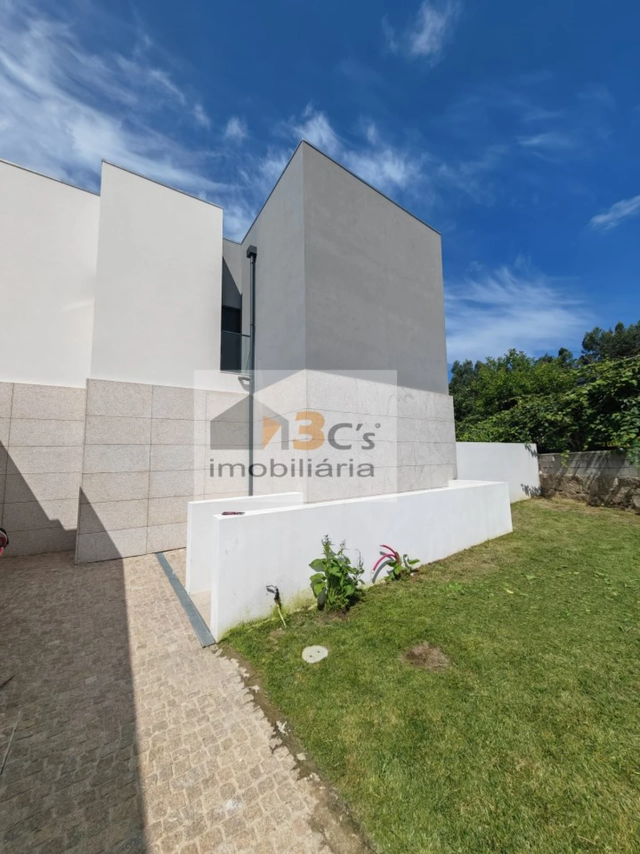 Moradia T4 para Venda em Cidade da Maia Foto 3