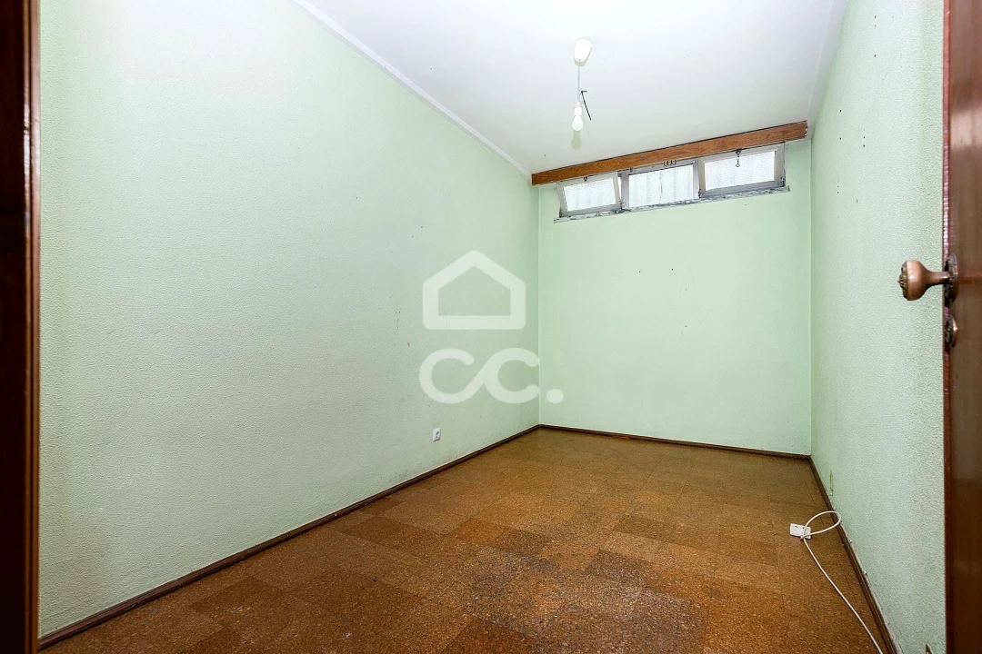 Apartamento T2 para Venda em Areeiro Foto 10