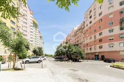 Apartamento T2 para Venda em Areeiro