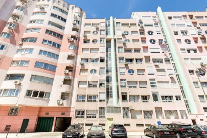 Apartamento T2 para Venda em Areeiro