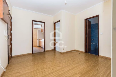 Apartamento T2 para Venda em Areeiro
