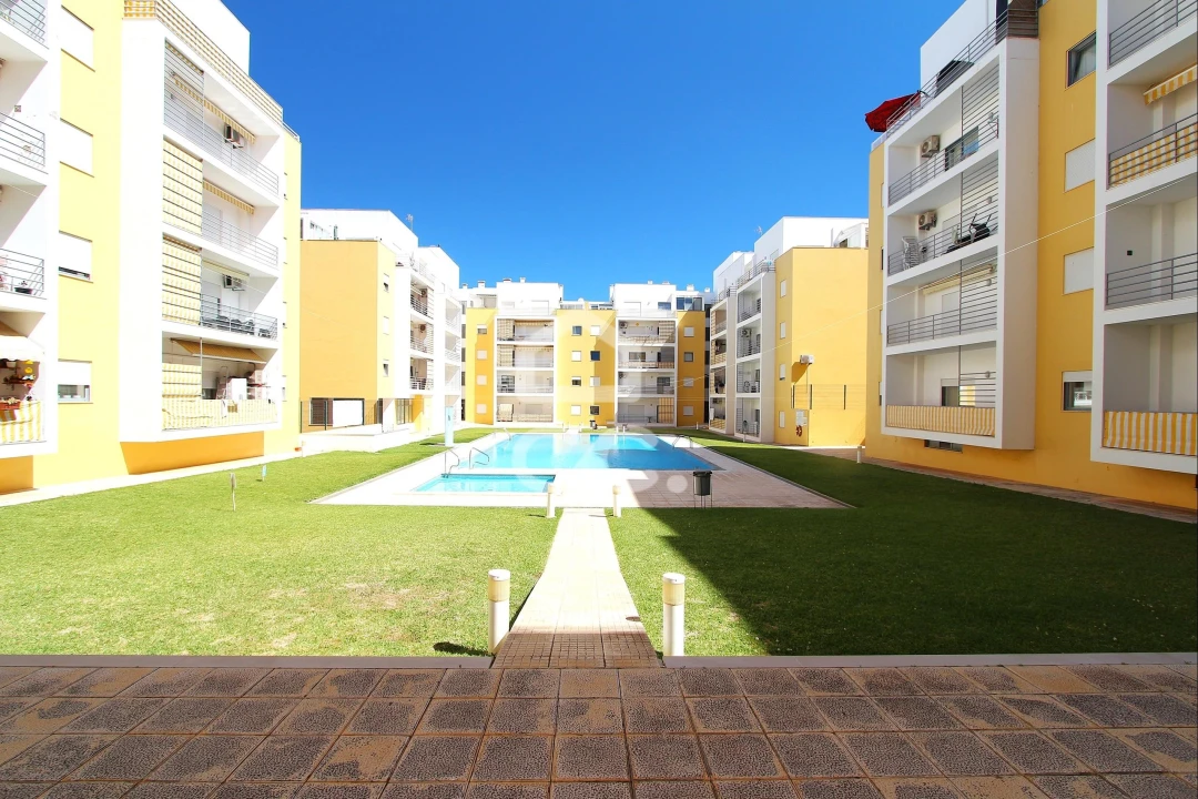 Apartamento T2 para Venda em Armação de Pera Foto 26