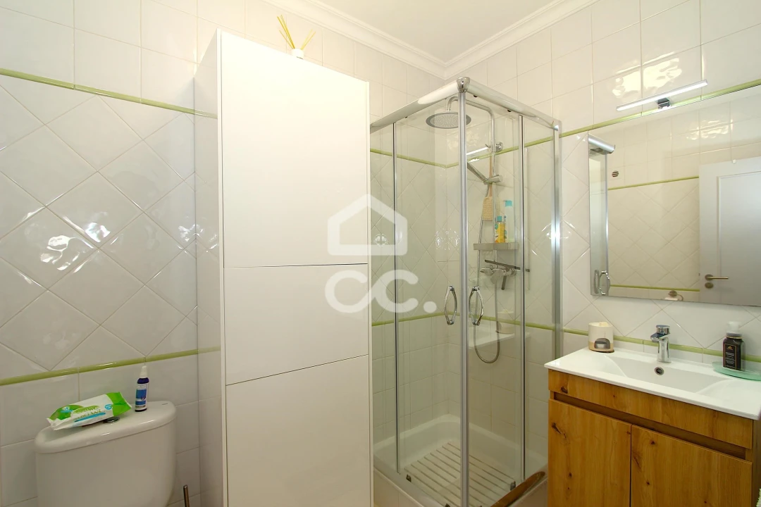 Apartamento T2 para Venda em Armação de Pera Foto 19