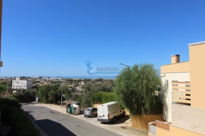Moradia T2 para Venda em Albufeira e Olhos de Água