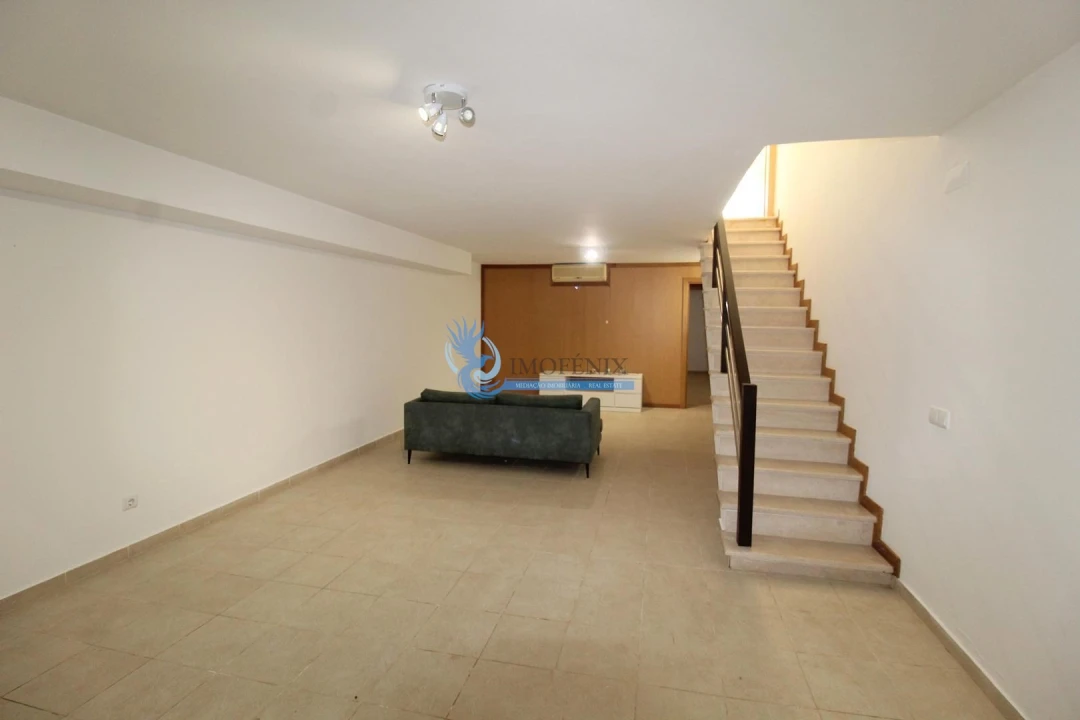 Moradia T3 para Venda em Albufeira e Olhos de Água Foto 35
