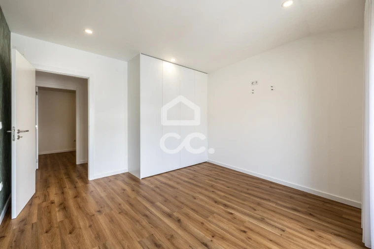 Moradia T3 para Venda em Alcobaça e Vestiaria Foto 22
