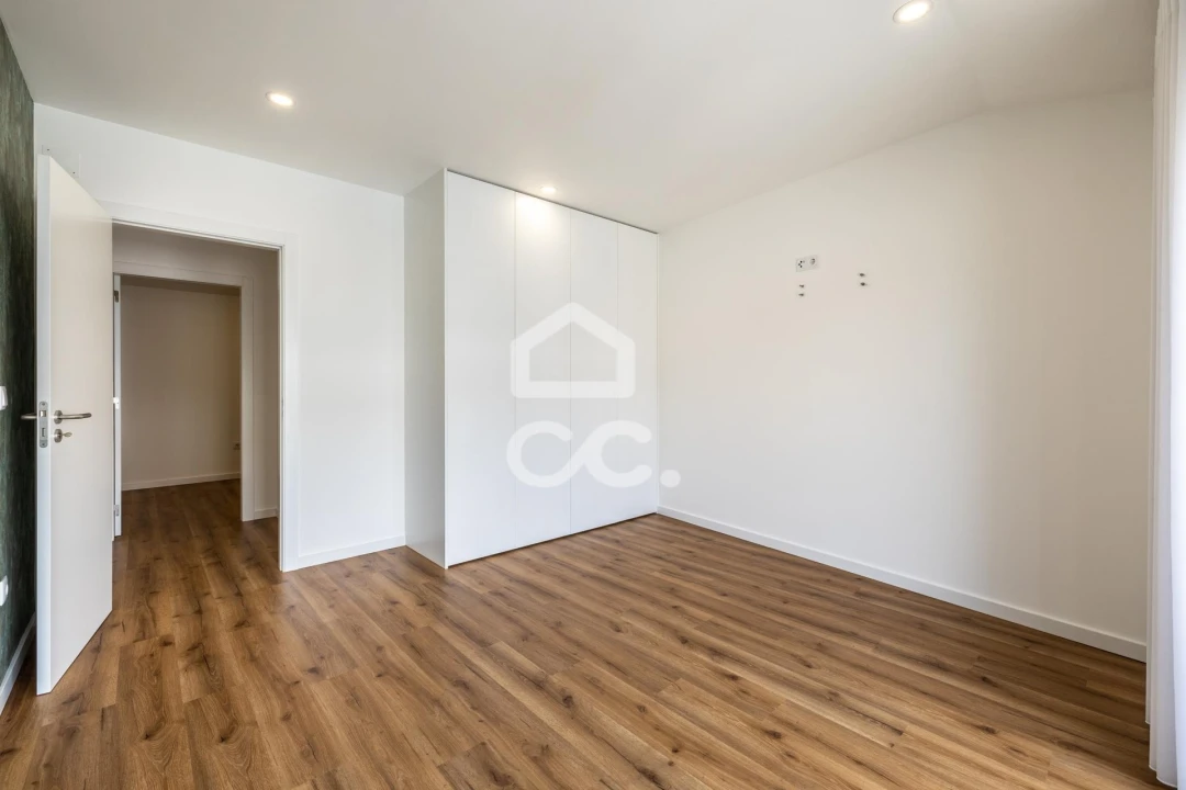 Moradia T3 para Venda em Alcobaça e Vestiaria Foto 22
