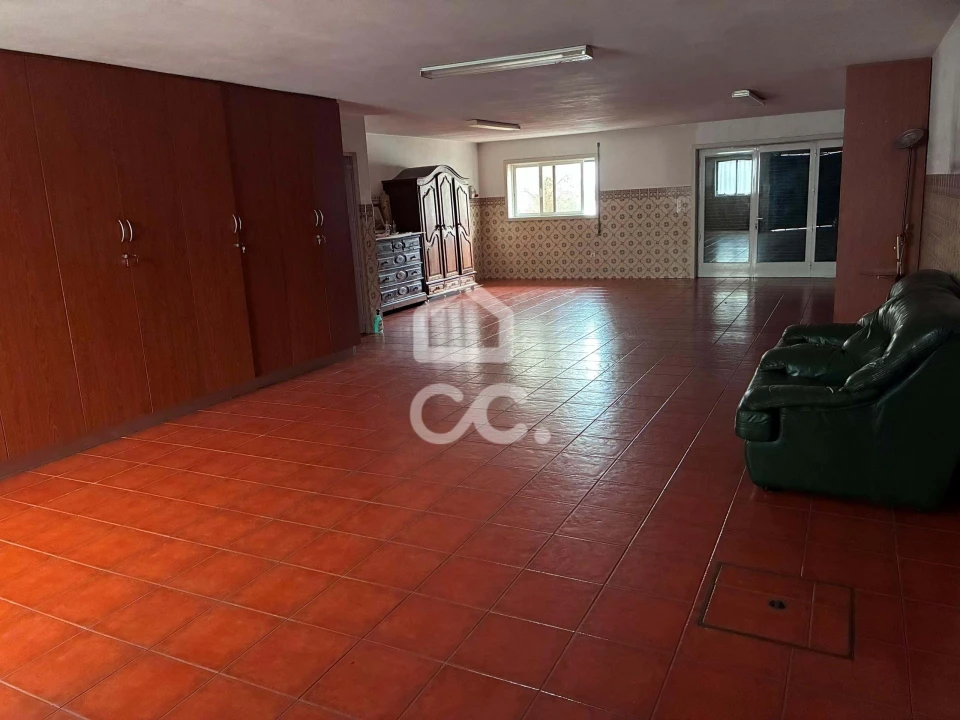 Moradia T5 para Venda em Custoias Foto 28