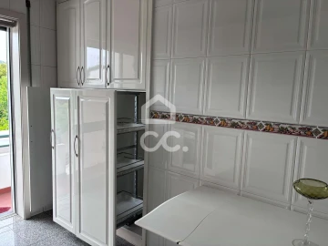 Moradia T5 para Venda em Custoias