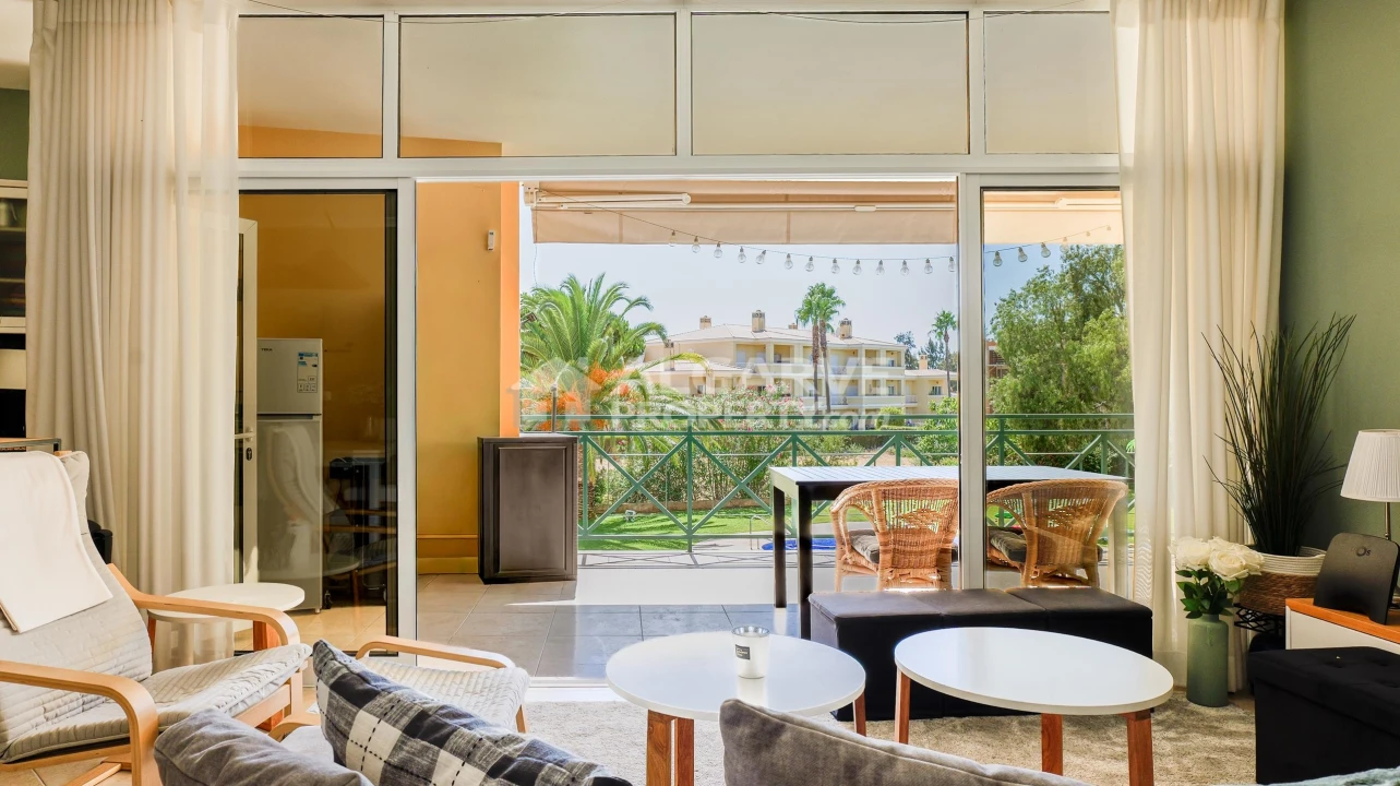 Apartamento T2 para Venda em Quarteira Foto 7