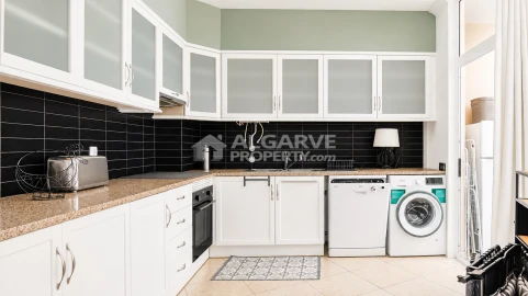 Apartamento T2 para Venda em Quarteira