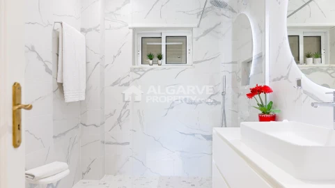 Apartamento T2 para Venda em Quarteira
