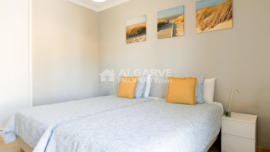 Apartamento T2 para Venda em Quarteira Foto 15
