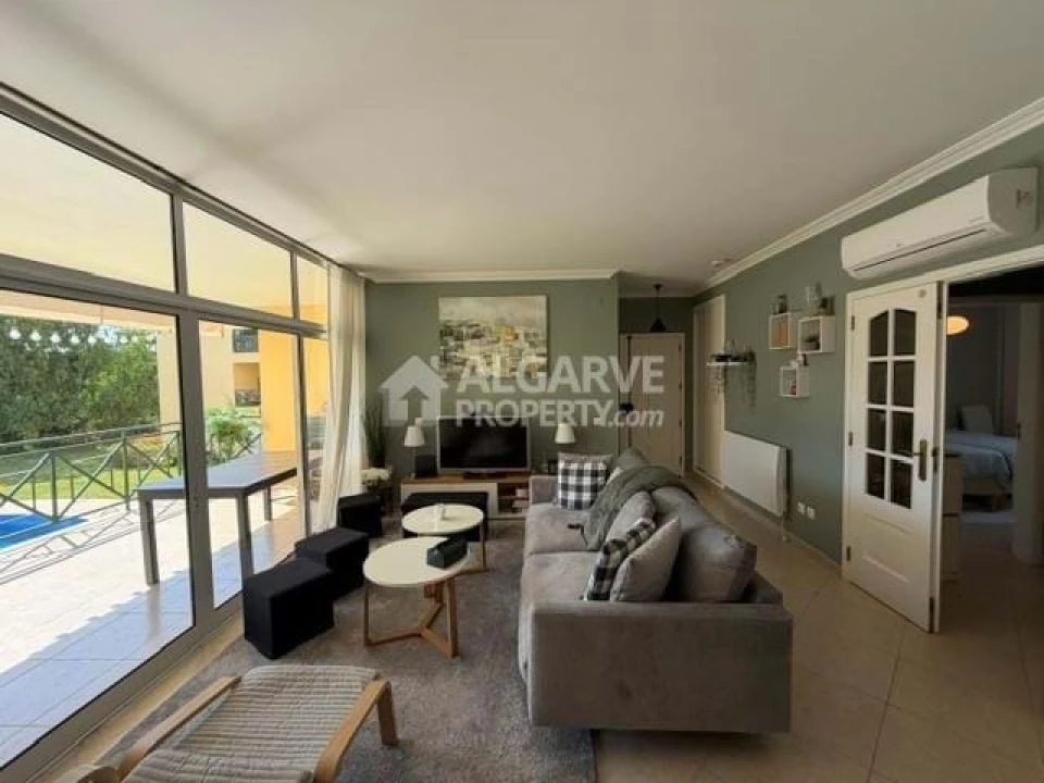 Apartamento T2 para Venda em Quarteira Foto 6
