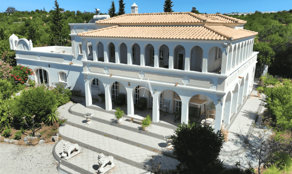 Moradia T6 para Venda em Olhão Foto 4