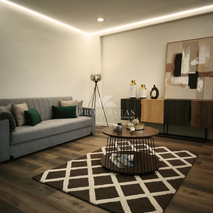 Apartamento T3 para Venda em Benfica Foto 5