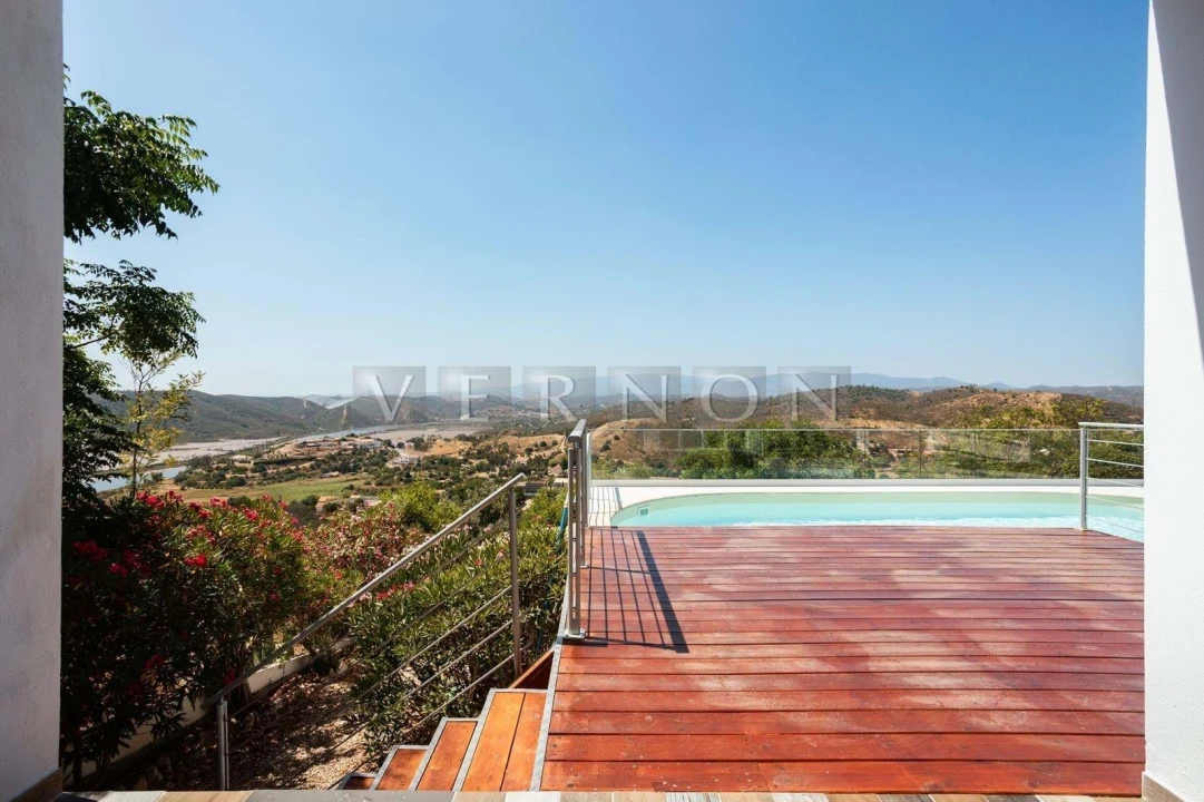 Moradia T4 para Venda em Silves Foto 39