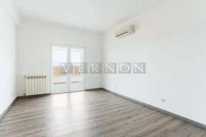 Moradia T4 para Venda em Silves