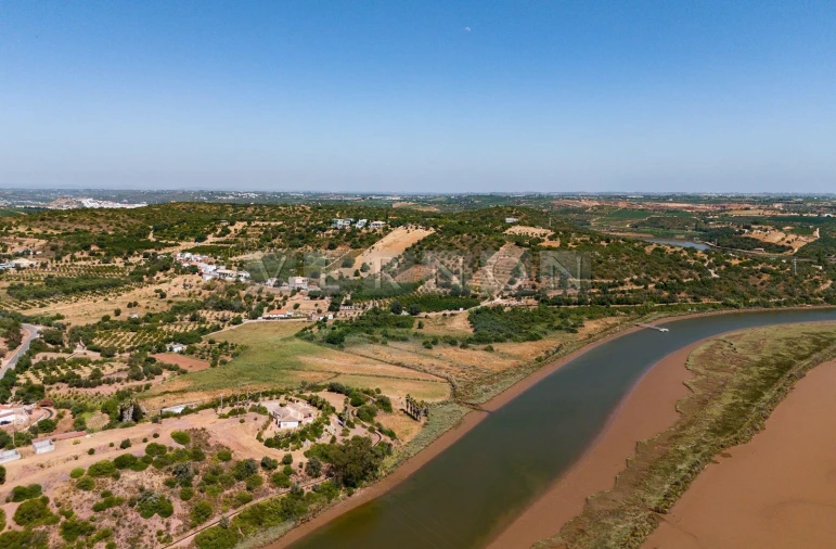 Moradia T4 para Venda em Silves Foto 51