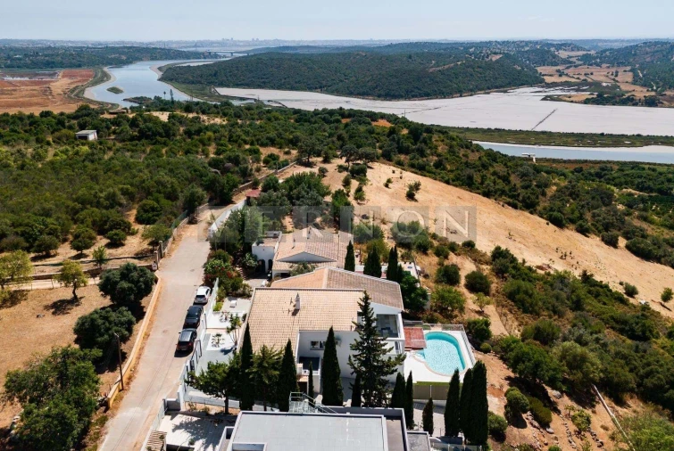 Moradia T4 para Venda em Silves Foto 49