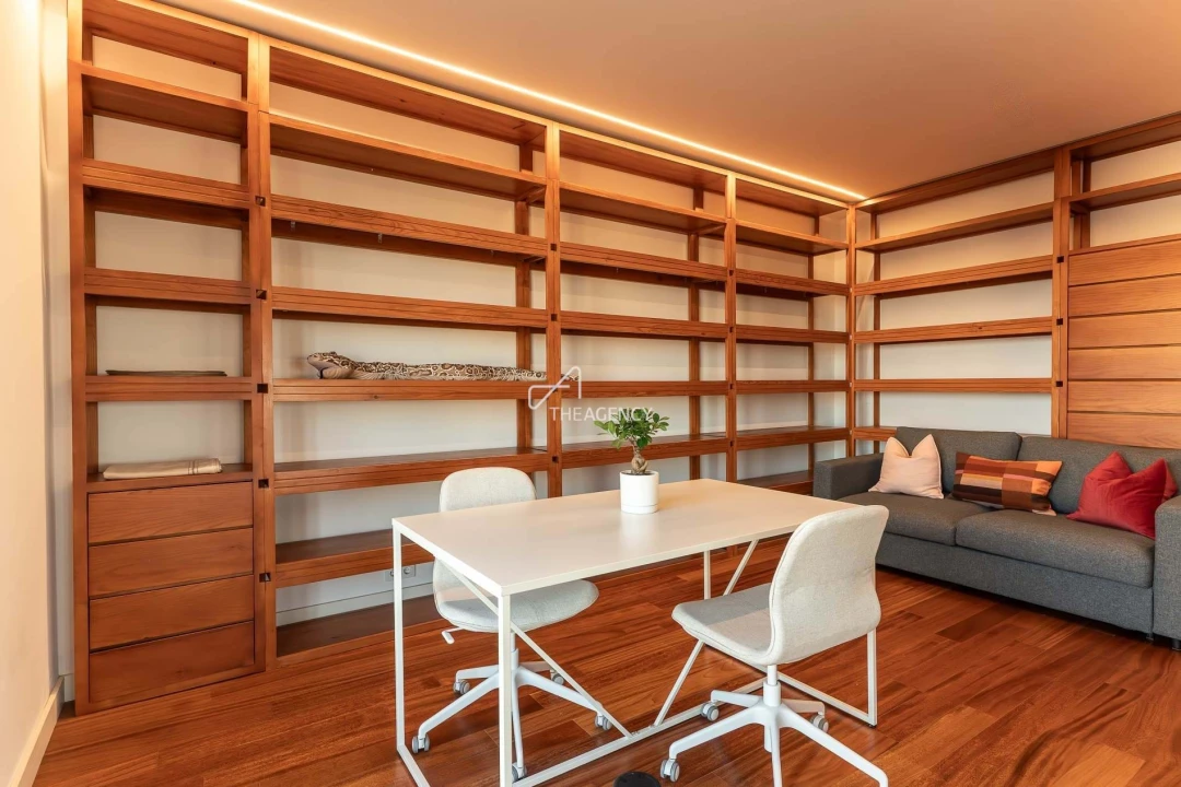 Apartamento T3 para Arrendamento em Campolide Foto 10