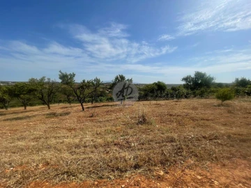Quinta T2 para Venda em Lagos (São Sebastião e Santa Maria)
