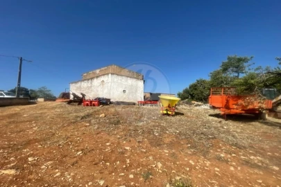 Quinta T2 para Venda em Lagos (São Sebastião e Santa Maria)