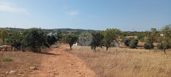 Quinta T2 para Venda em Lagos (São Sebastião e Santa Maria)