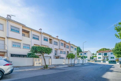 Moradia T4 para Venda em Palmeira