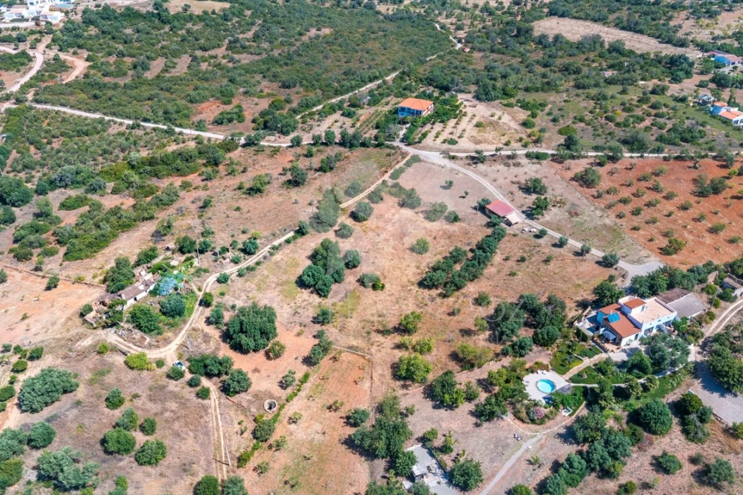 Terreno para Venda em Olhão Foto 3