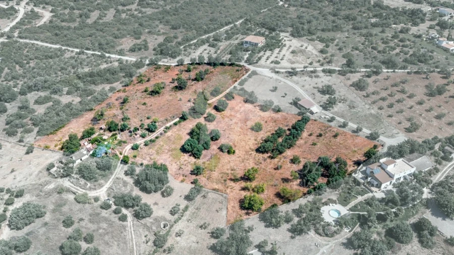 Terreno para Venda em Olhão