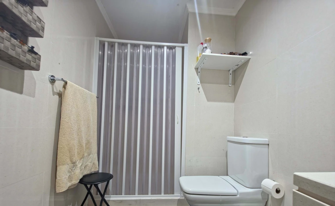 Apartamento T3 para Arrendamento em Ponta Delgada (São José) Foto 8