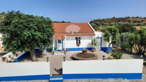 Quinta T3 para Venda em Portel