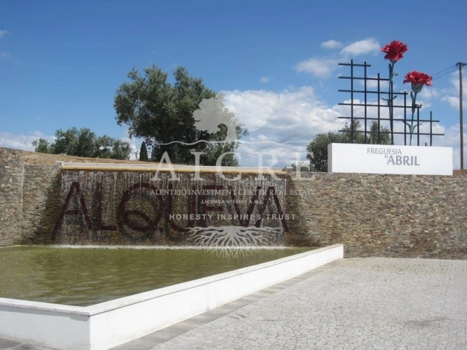 Quinta T3 para Venda em Portel Foto 1