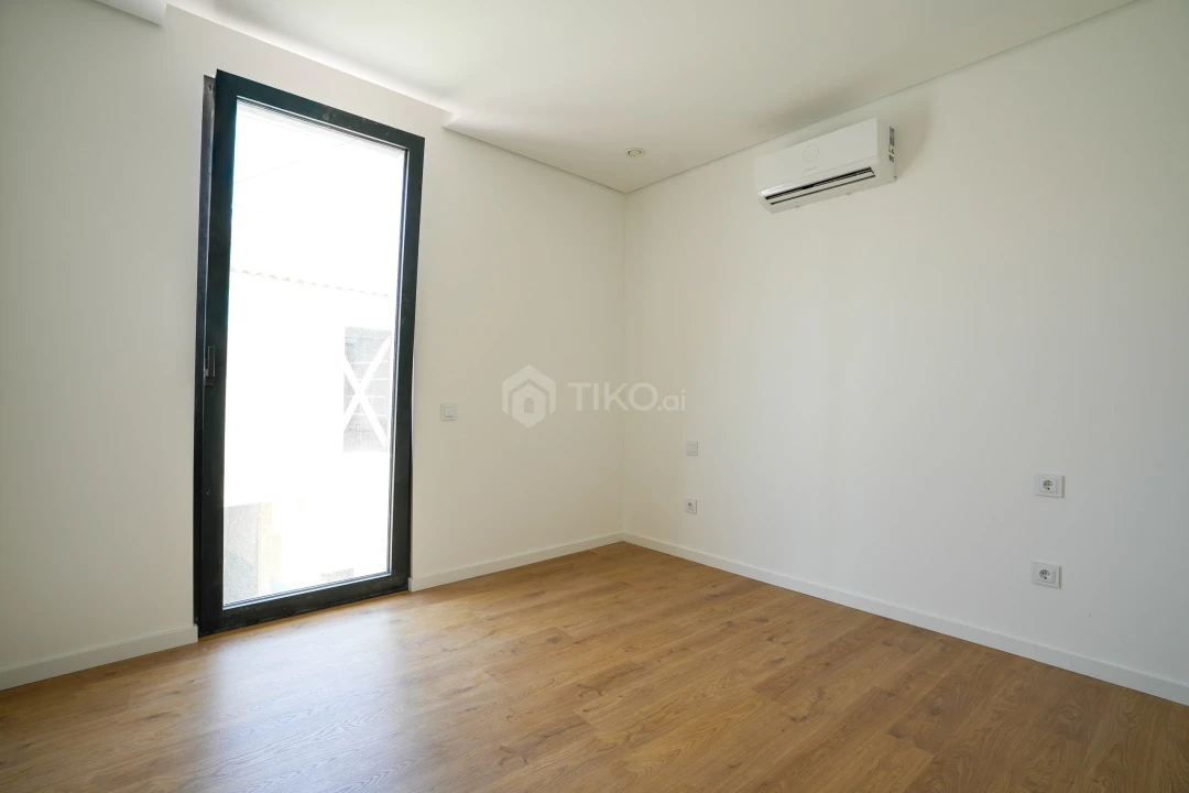 Apartamento T3 para Venda em Lourinhã e Atalaia Foto 16