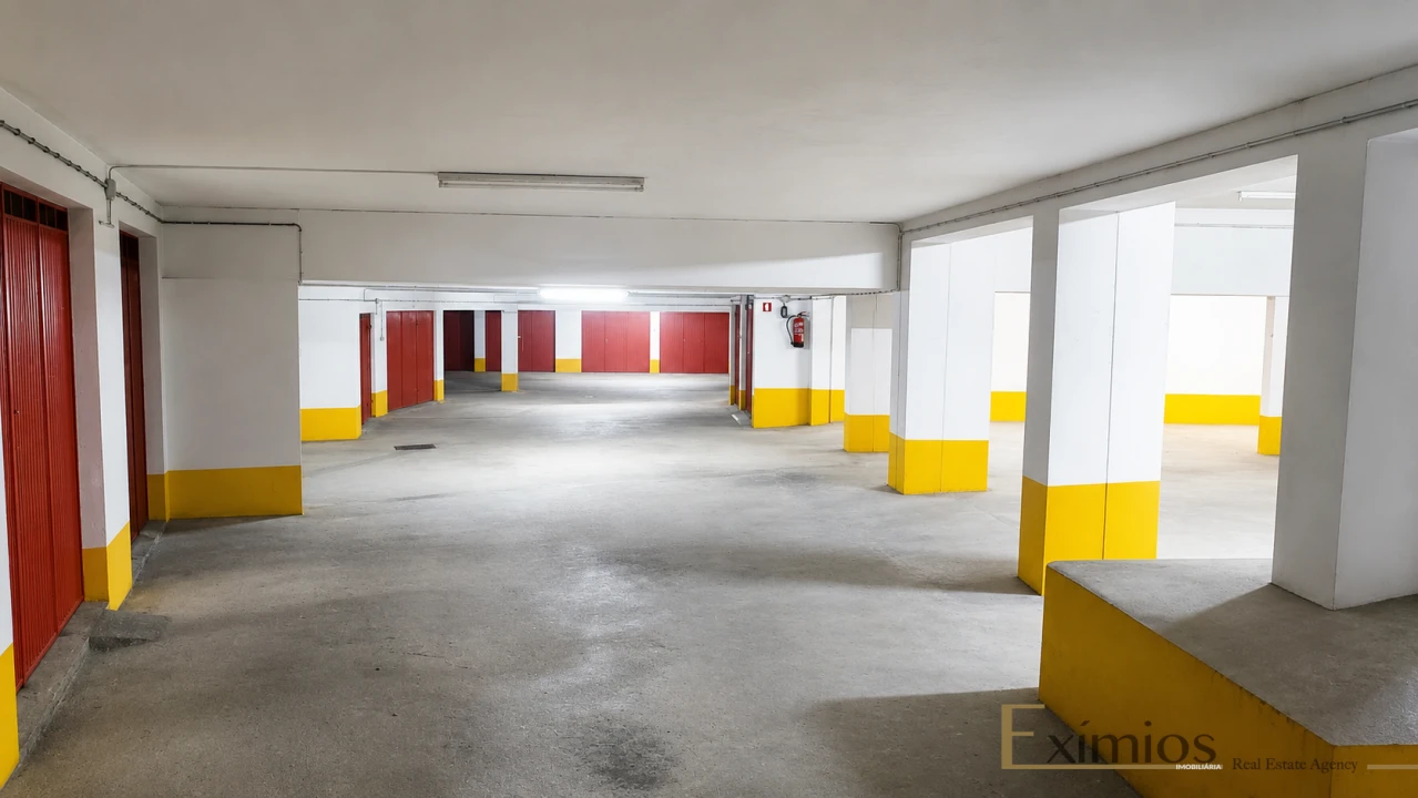 Garagem para Venda em Póvoa de Varzim, Beiriz e Argivai Foto 2