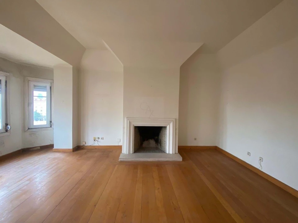 Apartamento T3 para Venda em Santo António Foto 2