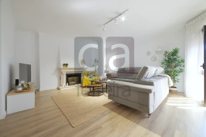 Apartamento T3 para Venda em Marvila, Ribeira Santarém, São Salvador, São Nicolau
